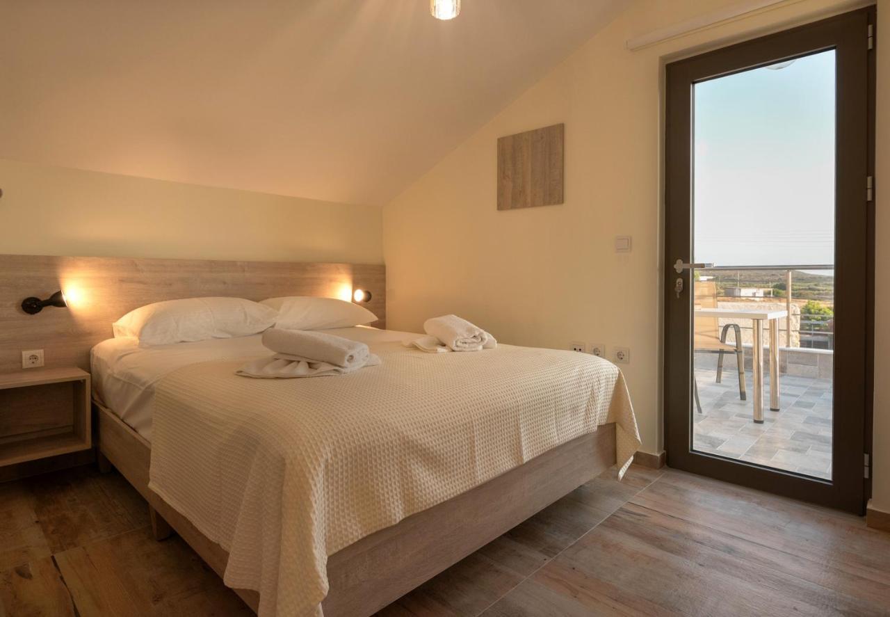 Pink Sand Villas Agios Pandeleimon  Exterior foto